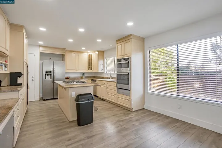 1817 Winchester Ct, Fairfield, California 94533