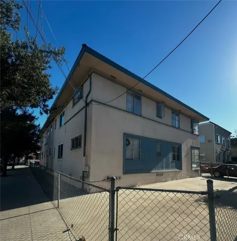 2100 Bonsallo Avenue, Los Angeles, California 90007