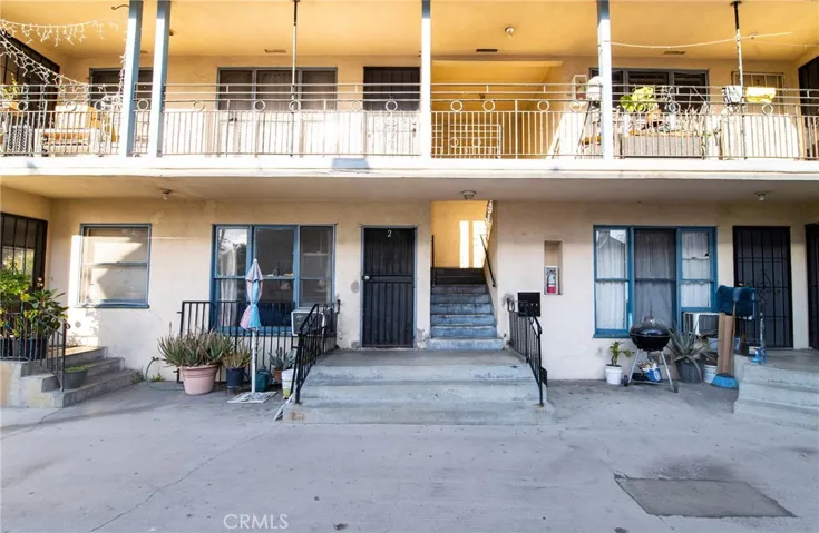 2100 Bonsallo Avenue, Los Angeles, California 90007