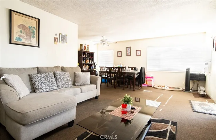 2 bedroom Unit