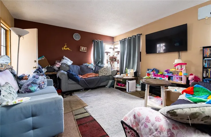 2100 Bonsallo Avenue, Los Angeles, California 90007