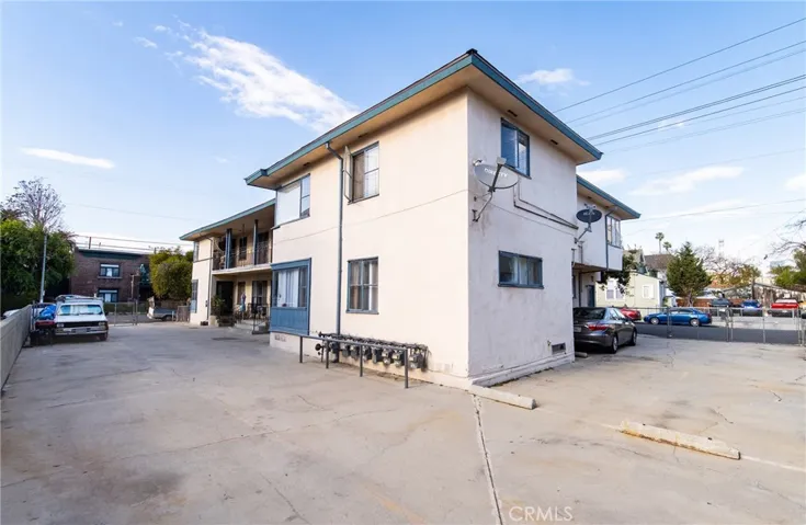 2100 Bonsallo Avenue, Los Angeles, California 90007