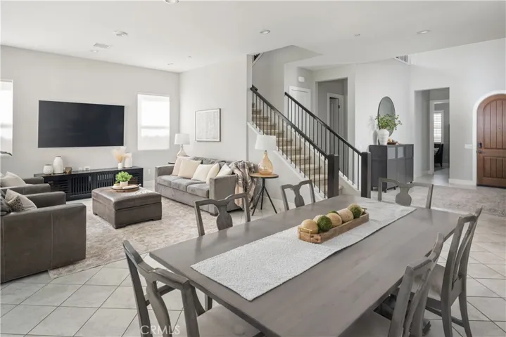 18820 Annmae Place, Saugus, California 91350
