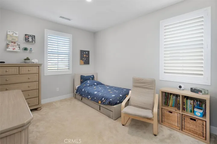 18820 Annmae Place, Saugus, California 91350
