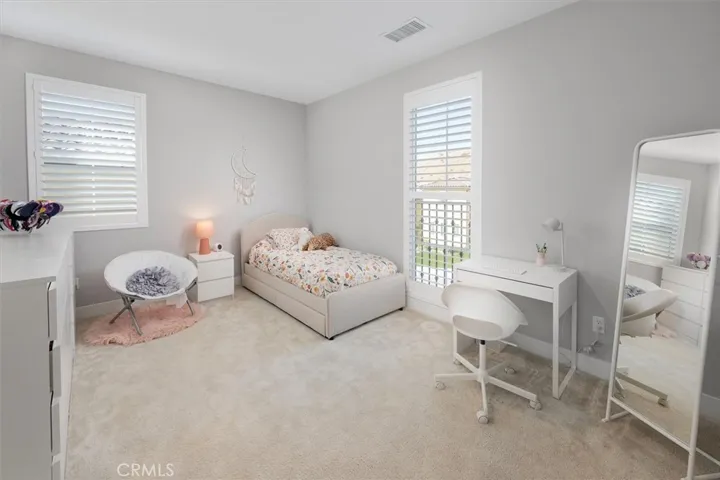 18820 Annmae Place, Saugus, California 91350