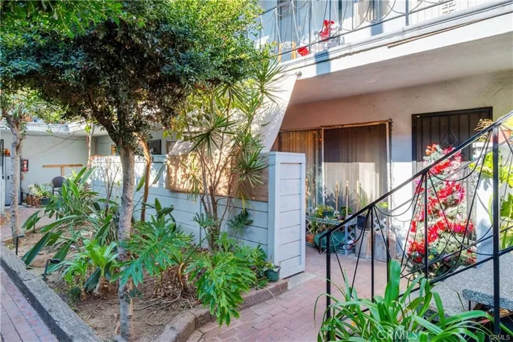 7339 Milton Avenue, Whittier, California 90602