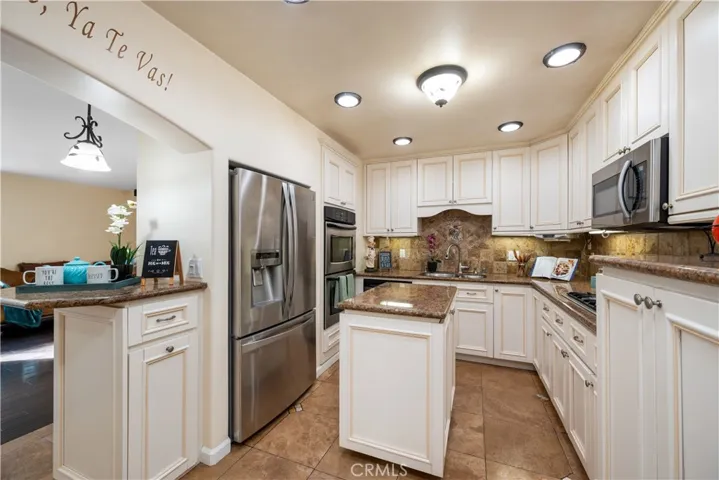 Kitchen with island on wheels