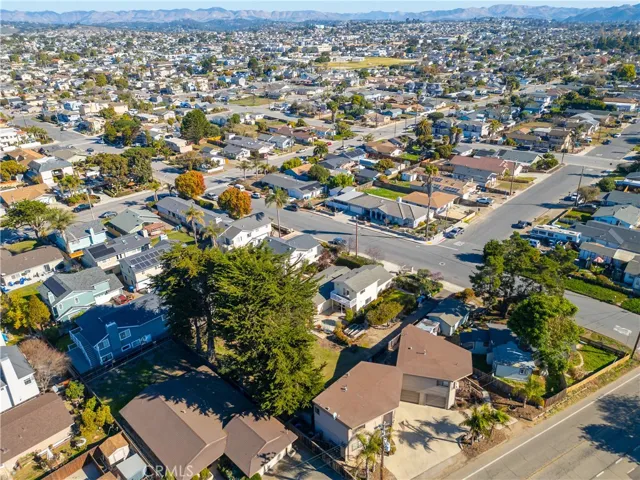 780 S 7 Street, Grover Beach, California 93433