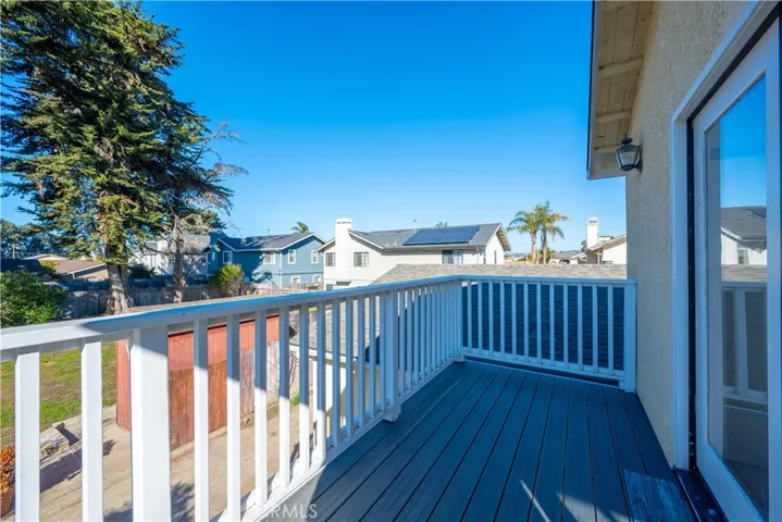 New Deck upstairs Balcony