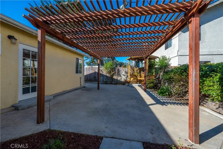 780 S 7 Street, Grover Beach, California 93433