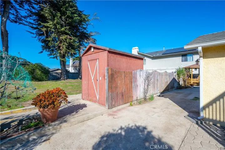 780 S 7 Street, Grover Beach, California 93433