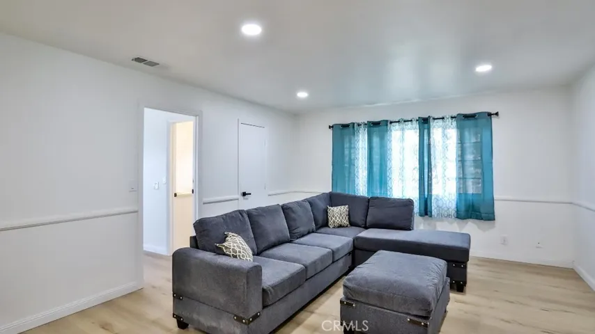 Huge upstairs family room