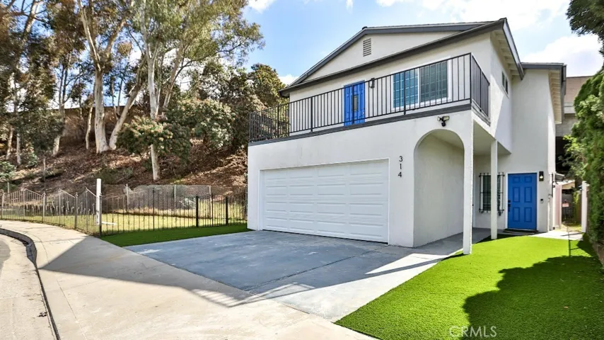 314 E Artesia Lane, Long Beach, California 90805