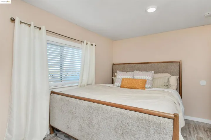 75 E Bolton, Oakley, California 94561
