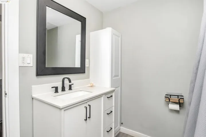 75 E Bolton, Oakley, California 94561