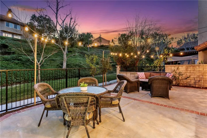 6040 E Ladera Lane, Anaheim Hills, California 92807