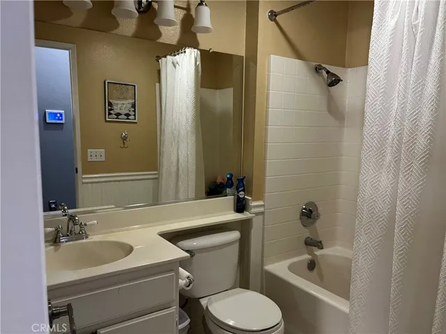 2046 Evanston Circle, Corona, California 92881