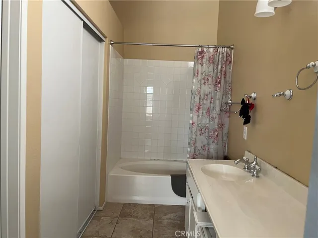 2046 Evanston Circle, Corona, California 92881