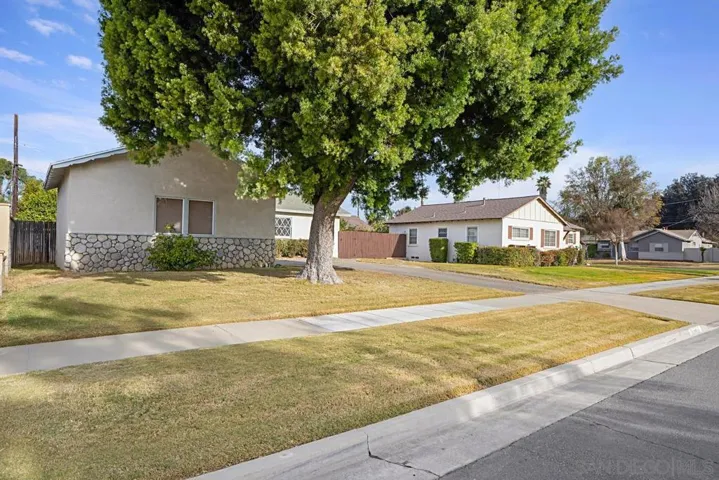 8643 Sands Ave., Riverside, California 92504