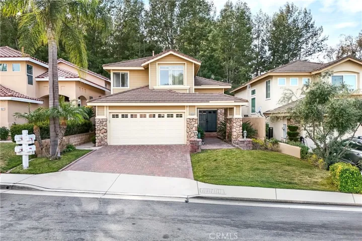 923 S Silver Star Way, Anaheim Hills, California 92808