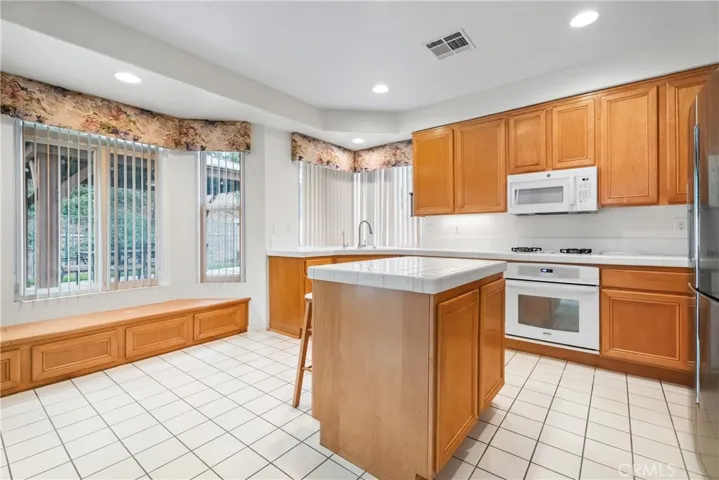923 S Silver Star Way, Anaheim Hills, California 92808