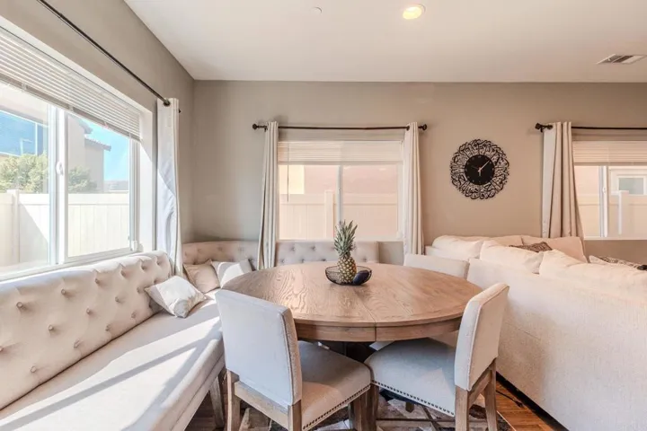 231 Dun Blazer Way, Fallbrook, California 92028