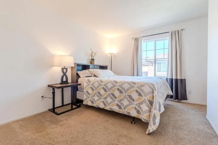 231 Dun Blazer Way, Fallbrook, California 92028