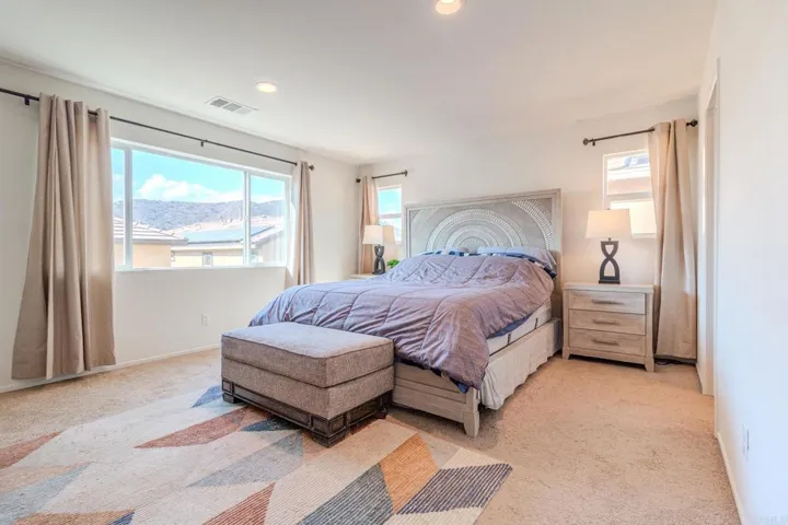 231 Dun Blazer Way, Fallbrook, California 92028