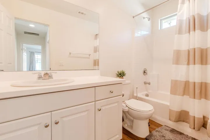 231 Dun Blazer Way, Fallbrook, California 92028