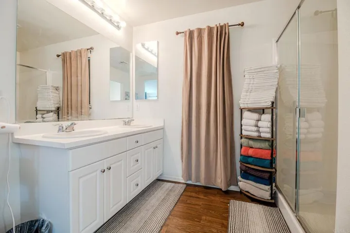 231 Dun Blazer Way, Fallbrook, California 92028