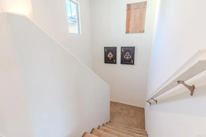 231 Dun Blazer Way, Fallbrook, California 92028