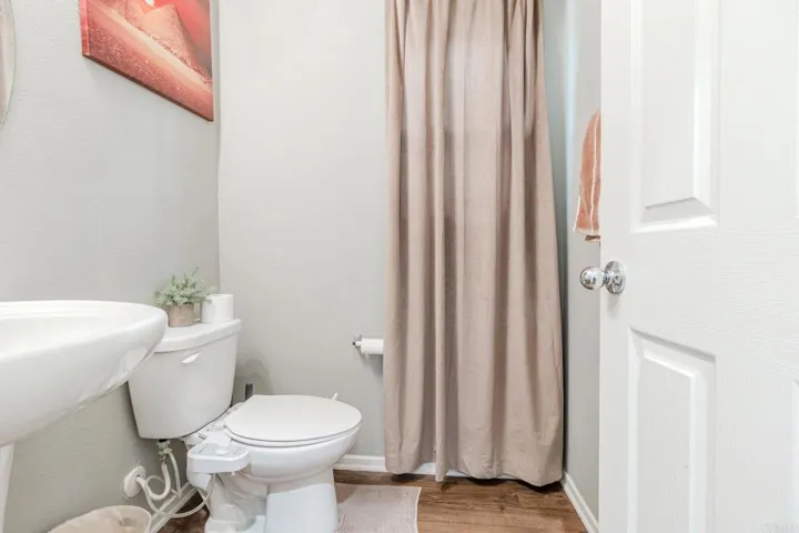 231 Dun Blazer Way, Fallbrook, California 92028