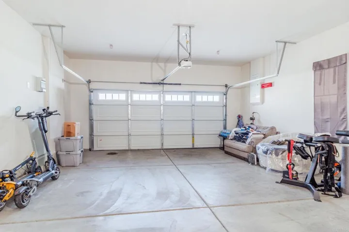 231 Dun Blazer Way, Fallbrook, California 92028