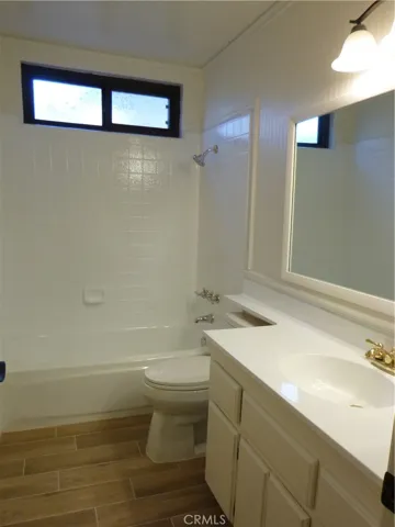 Secondary Bath