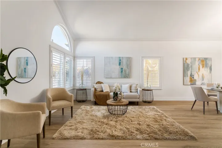 6821 Meadowlark Lane, Chino, California 91710