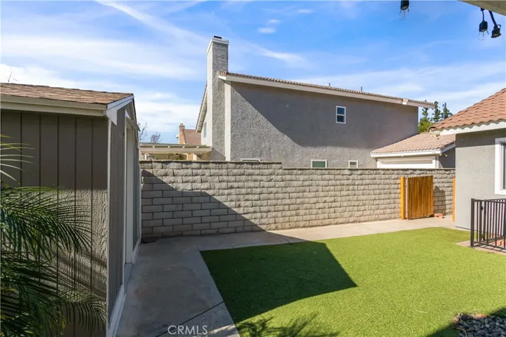 6821 Meadowlark Lane, Chino, California 91710