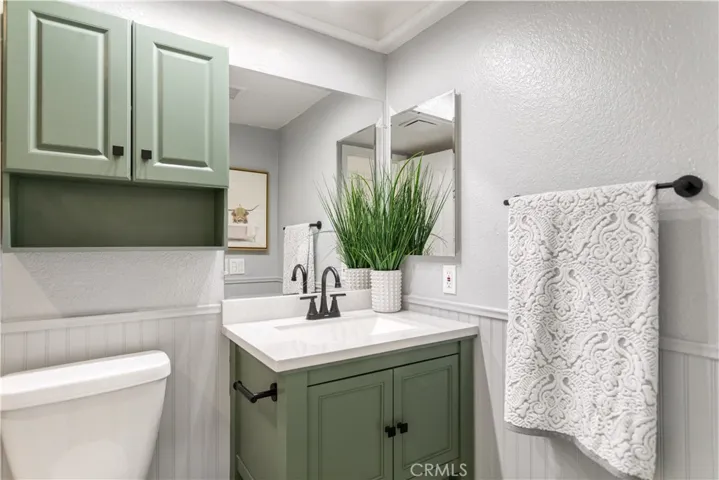 6821 Meadowlark Lane, Chino, California 91710