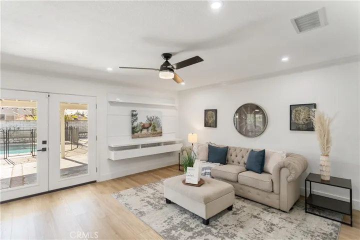 6821 Meadowlark Lane, Chino, California 91710
