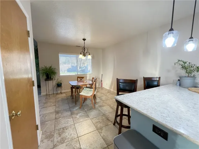Kitchen to dinning room