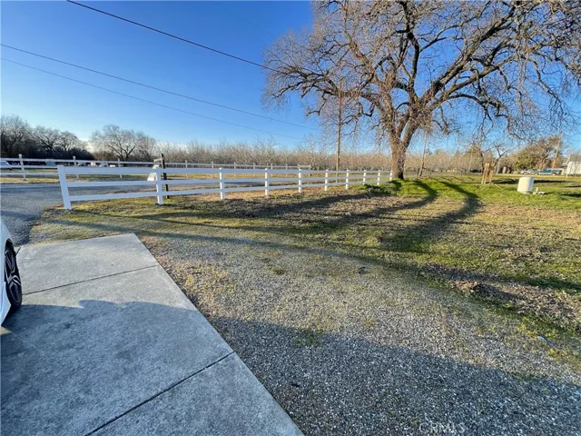 8220 Marek Road, Los Molinos, California 96055