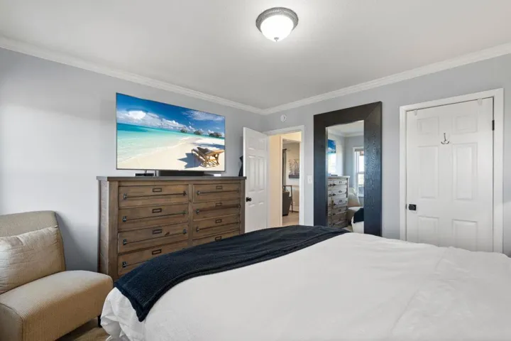 409 Sycamore Street, San Carlos, California 94070
