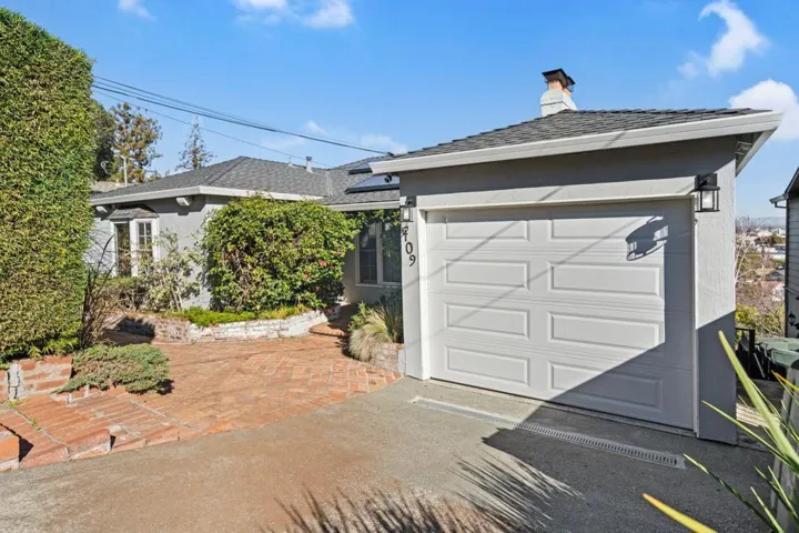 409 Sycamore Street, San Carlos, California 94070