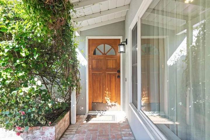 409 Sycamore Street, San Carlos, California 94070