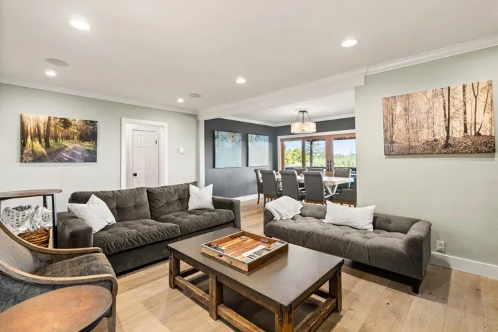 409 Sycamore Street, San Carlos, California 94070