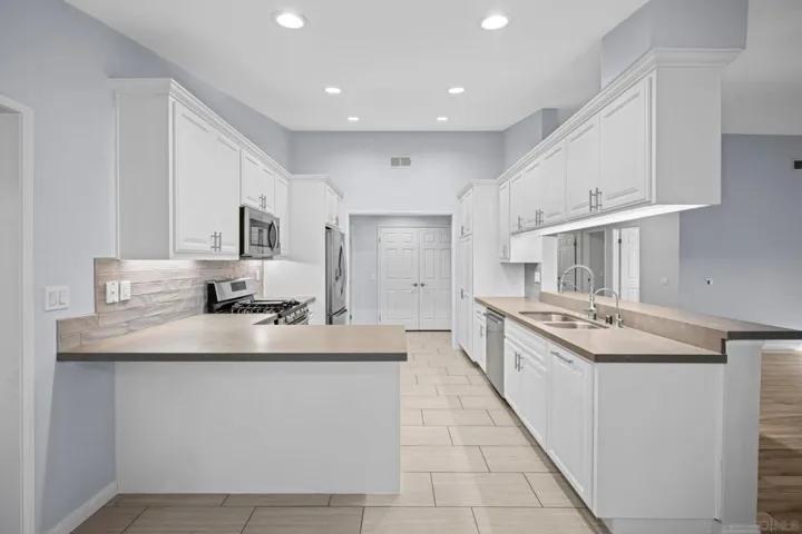 2524 Camino De Los Aves, Alpine, California 91901