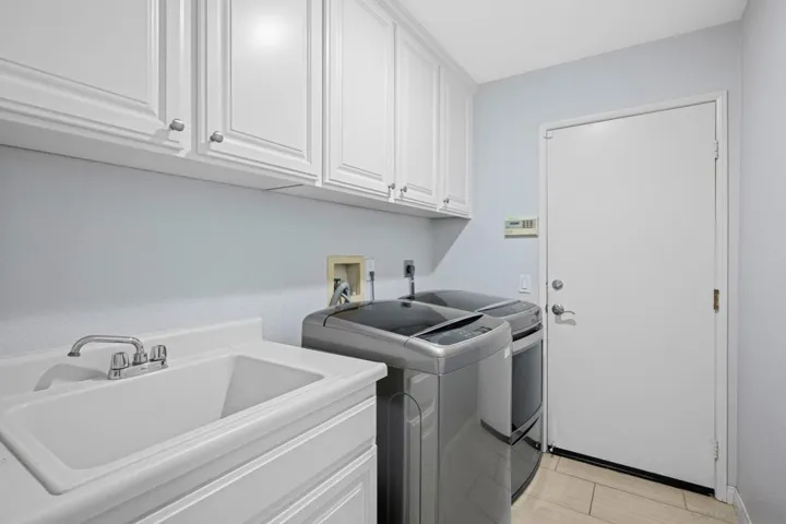 2524 Camino De Los Aves, Alpine, California 91901