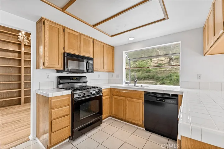 7893 E Viewmount Court, Anaheim Hills, California 92808