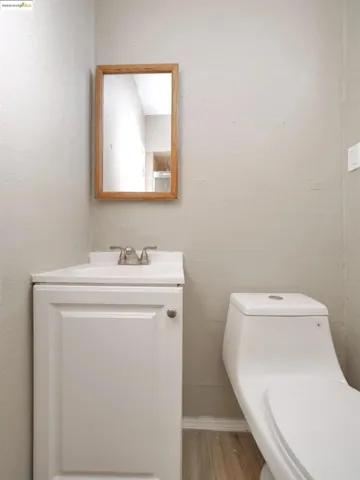 2031 81st Ave, Oakland, California 94621