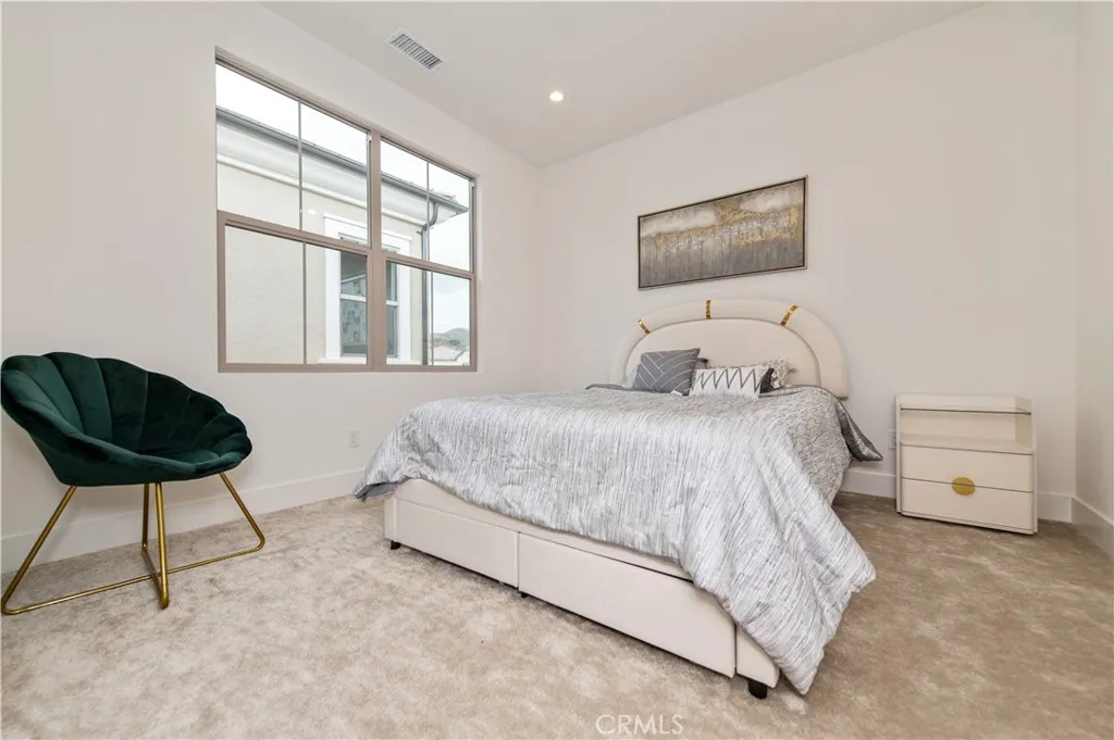 123 Eversedge, Irvine, California 92618 home-pic-22