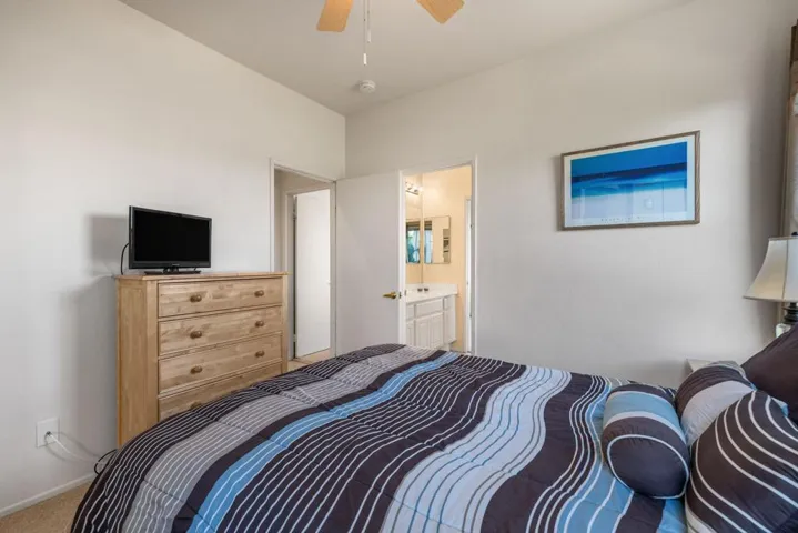 Guest bedroom 1